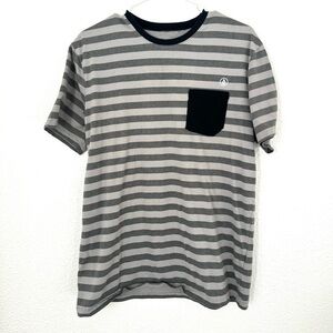 Volcom Pocket Tee Men’s L Gray Striped Skater T-Shirt Short Sleeve